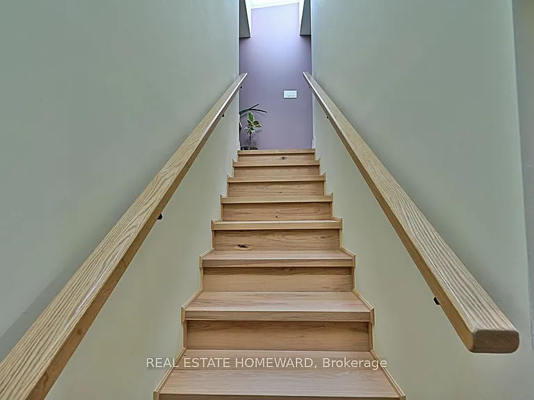 254 Rhodes Ave #LANEWAY — Photo 18