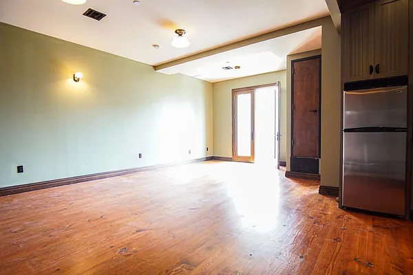 Rented by Lofts and Flats LLC | media 4