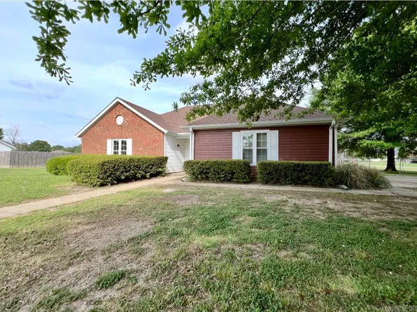 209 Sawyer Ln, Trumann, AR 72472