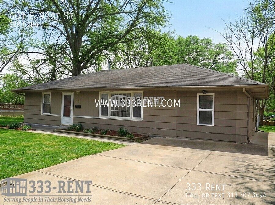 1st image of 601 E 91st St