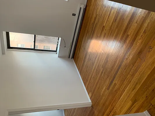 Rented by Prime Rok Real Estate LLC | media 10