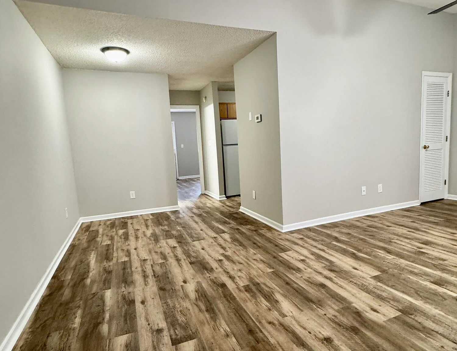 1 bed, 1.0 bath, $750 — Photo 2