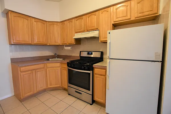 Rented by Compass | media 4