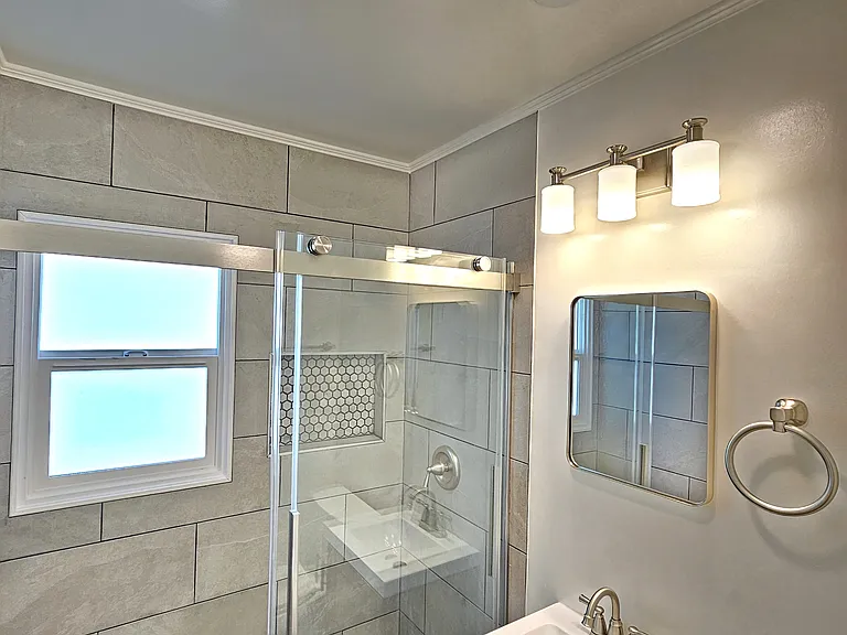 1401 W Victory Blvd #1401 — Photo 14