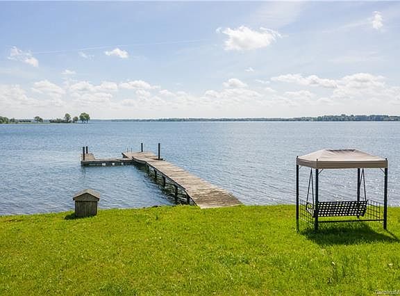 4th image of 225 Gainswood Dr