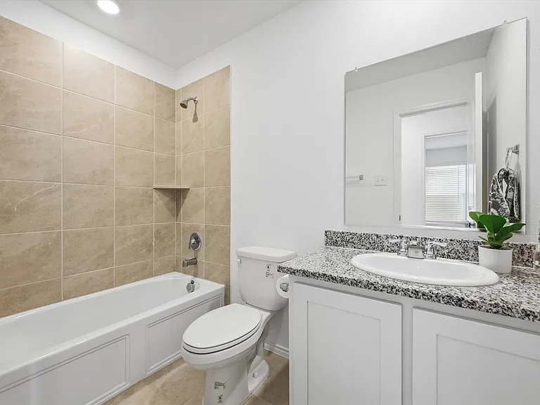 6739 Coulter Dr — Photo 13