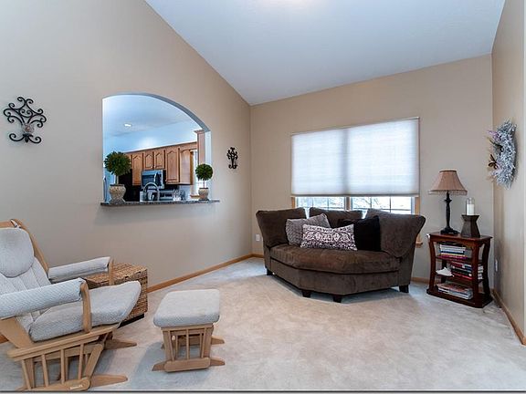 3rd image of 12180 Pheasant Run Cir #90