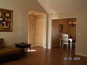 4th image of 162 Stones River Ln