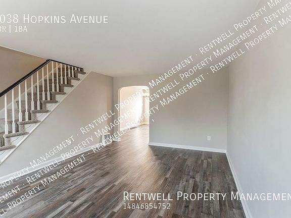 5th image of 1038 Hopkins Ave