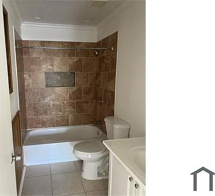 3 bed, 1080 sqft, $2,765 — Photo 3