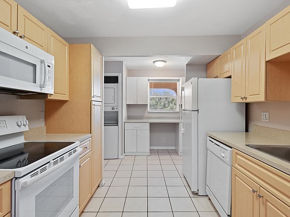 3rd image of 2700 Coral Springs Drive #309