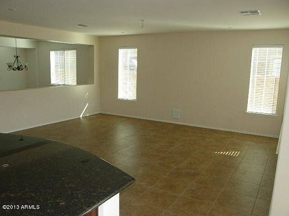 5th image of 3527 E Bartlett Pl