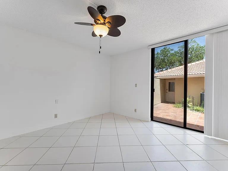 119 Old Meadow Way — Photo 16