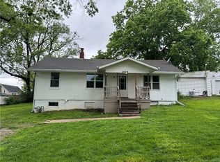 4404 N Jackson Ave, Kansas City, MO 64117