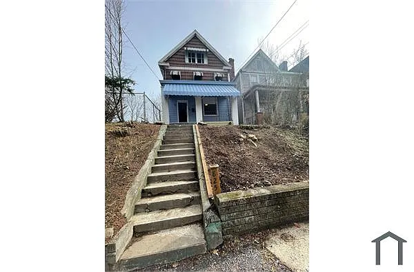 825 Gearing Ave photo 1
