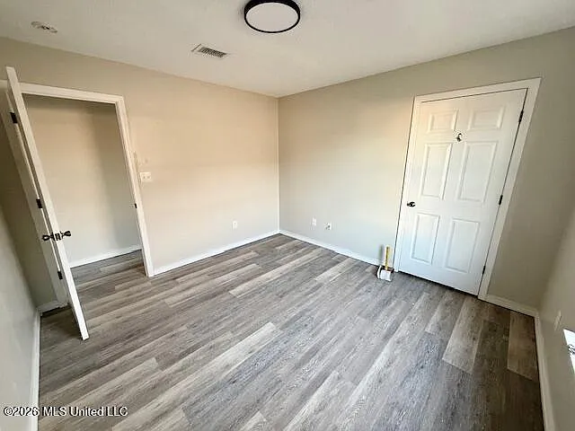 3305 N 8th St — Photo 14