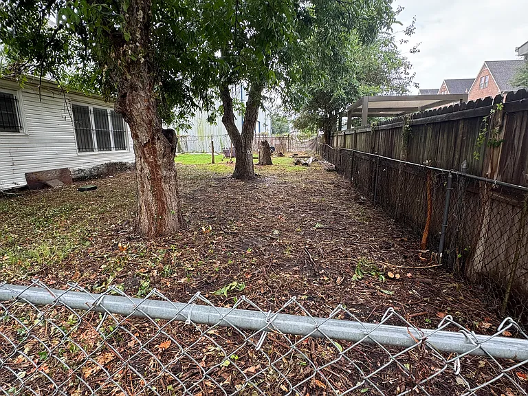 918 W 18th St — Photo 5