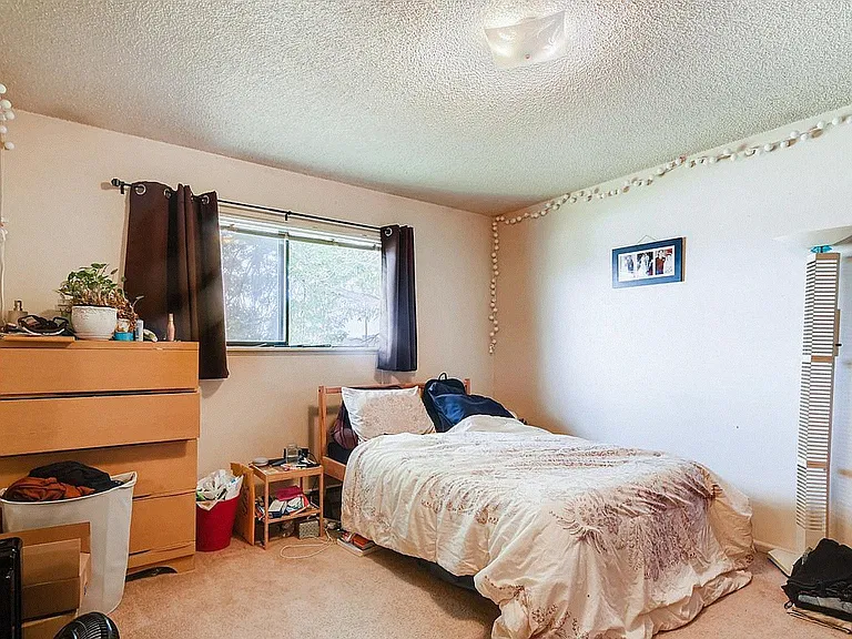 1432 Edgewood Ct — Photo 10