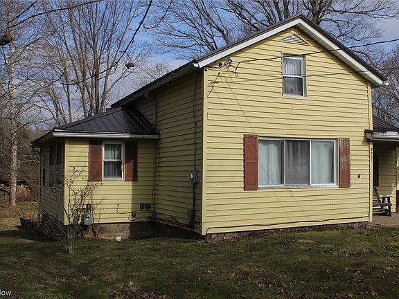 2nd image of 8001 Elm St