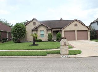 4411 Nations Dr, Pasadena, TX 77505