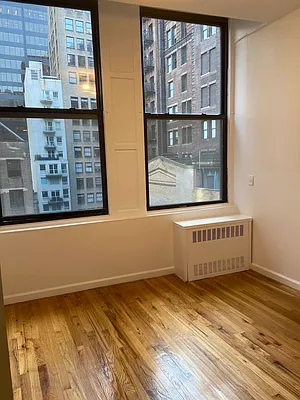 Rented by City Connections Realty | media 9