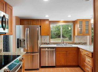 12323 SW Millview Ct, Tigard, OR 97223