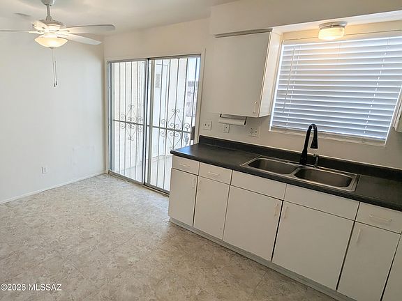 5th image of 3552 S Gleeson Pl