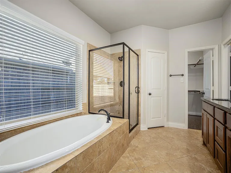 10007 Eldarica Way — Photo 19