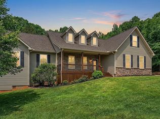 208 Quercus Run, Fountain Inn, SC 29644