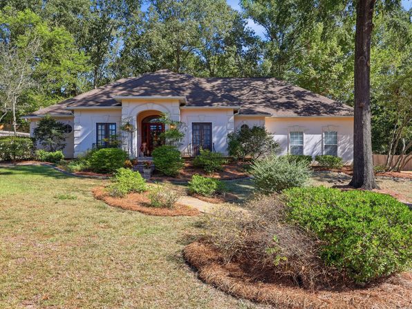 121 Hidden Hills Dr