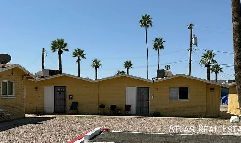 755 E Millett Ave #A — Photo 2