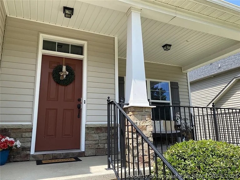 3012 Gentle Breeze Ct — Photo 2