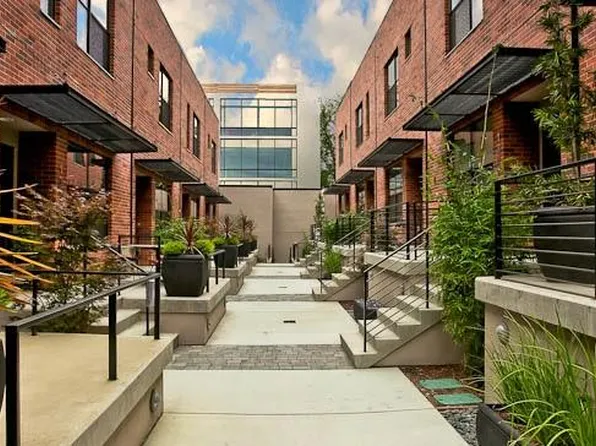 2625 N St, Sacramento, CA 95816