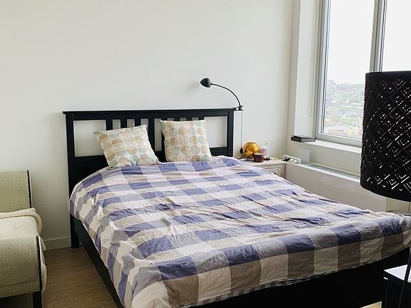 5th image of 333 Schermerhorn St APT 24H