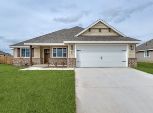 4204 Baccarat Ln, Sanger, TX 76266