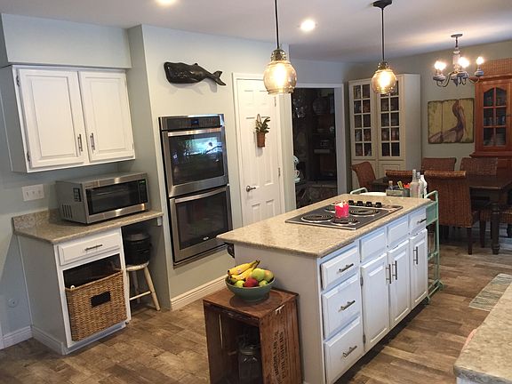 5th image of 5277 Woodridge Dr