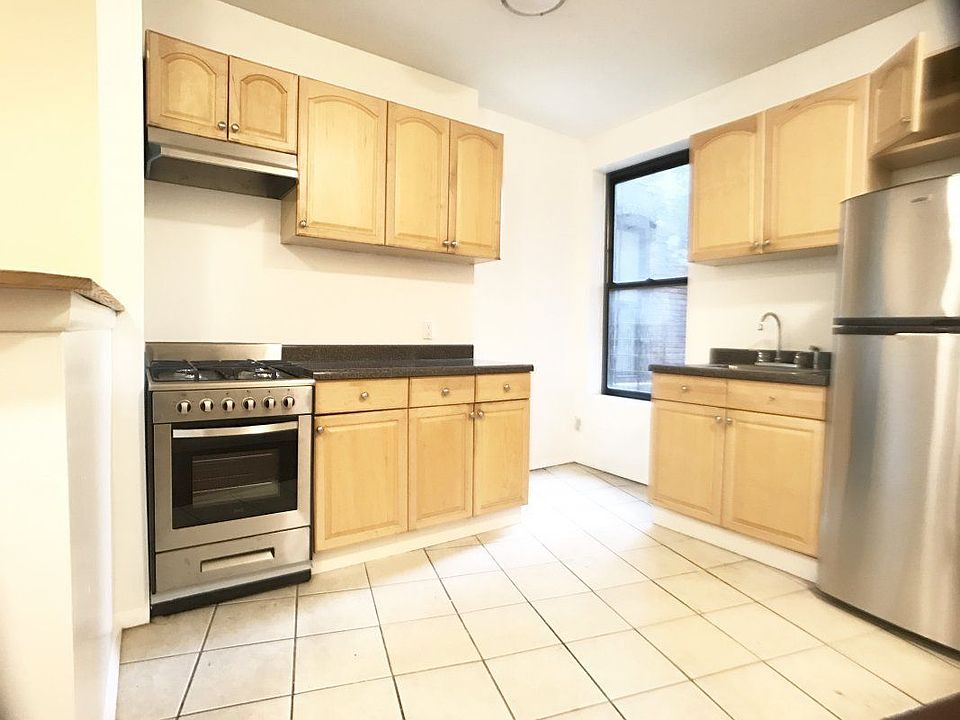 1st image of 2304 7th Ave APT 4A