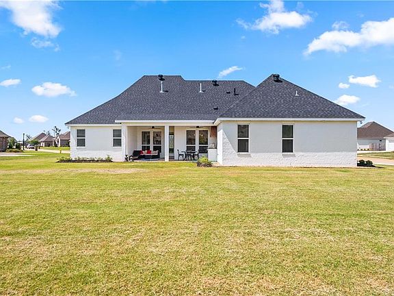 3rd image of 5903 Osage Dr