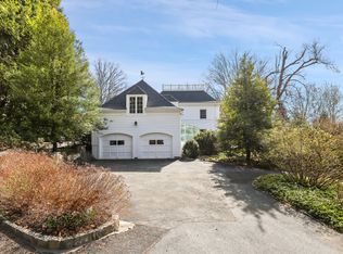 32 Orchard Dr #2A, Armonk, NY 10504
