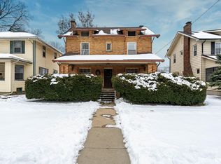 823 6th Ave S, Clinton, IA 52732