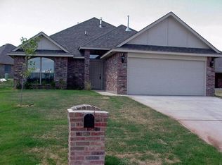 1617 Brooks Dr, Choctaw, OK 73020