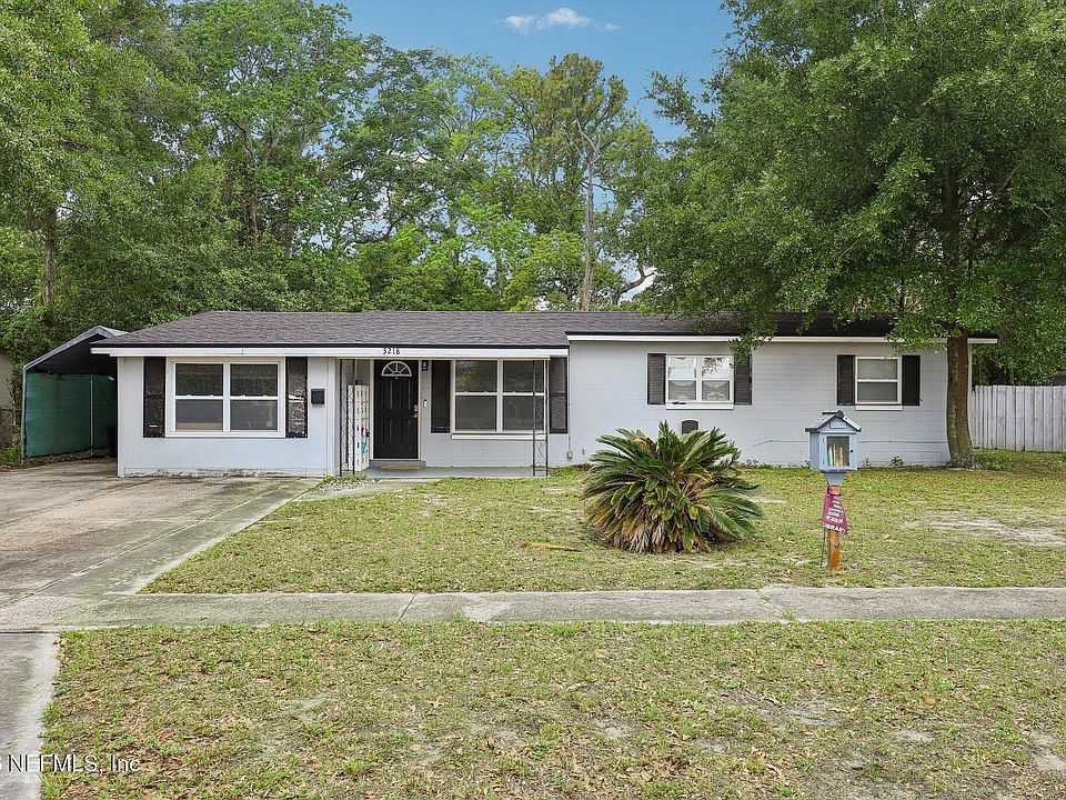 1st image of 3218 DALEHURST Drive W