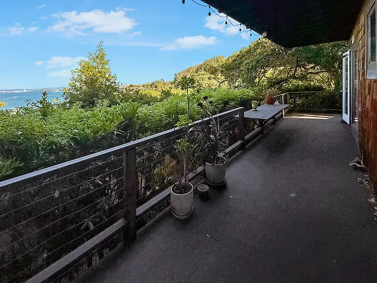 550 Sausalito Blvd #C — Photo 6