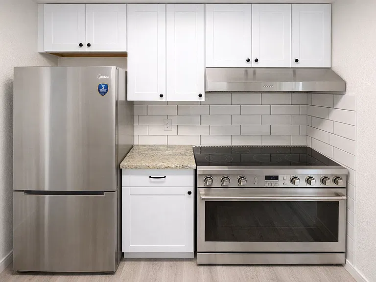 Kitchen with New Cabinets & Appliances
