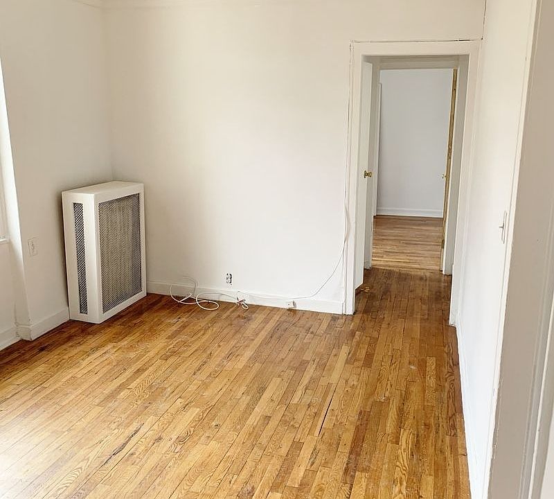 1st image of 2168 35th St APT 5B
