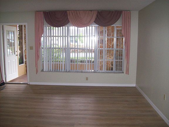 3rd image of 8475 La Boca Ave