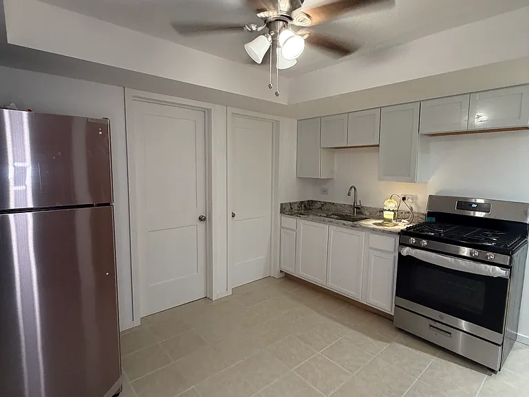 1418 Scoville Ave #B — Photo 4