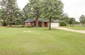 3rd image of 19316 Cardinal Creek Dr S