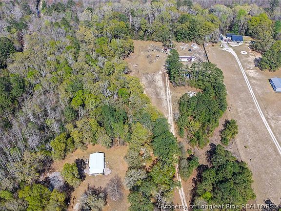 2nd image of 93 Gods Rd