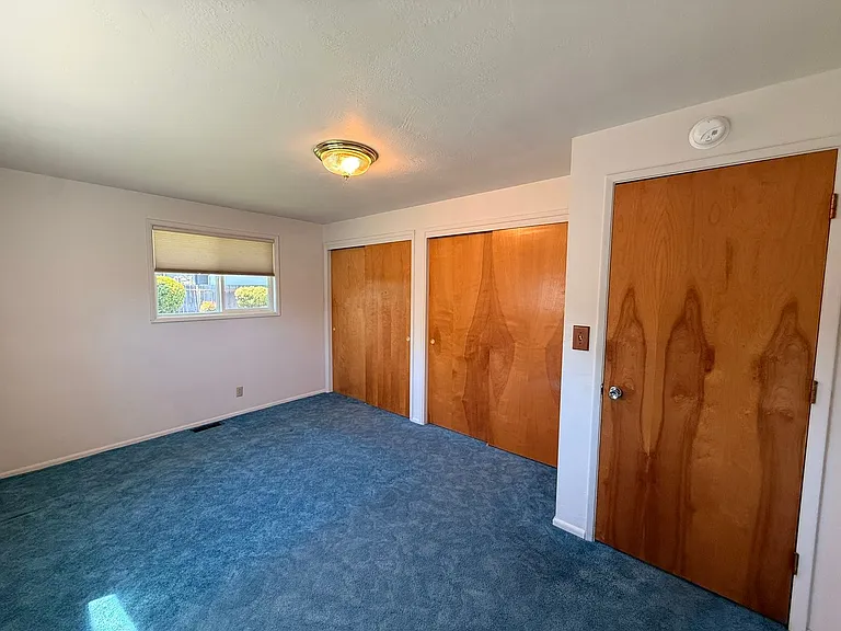 2148 Grove St — Photo 21